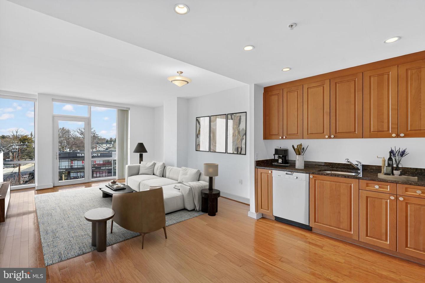 6820 Wisconsin Avenue #5004, Bethesda