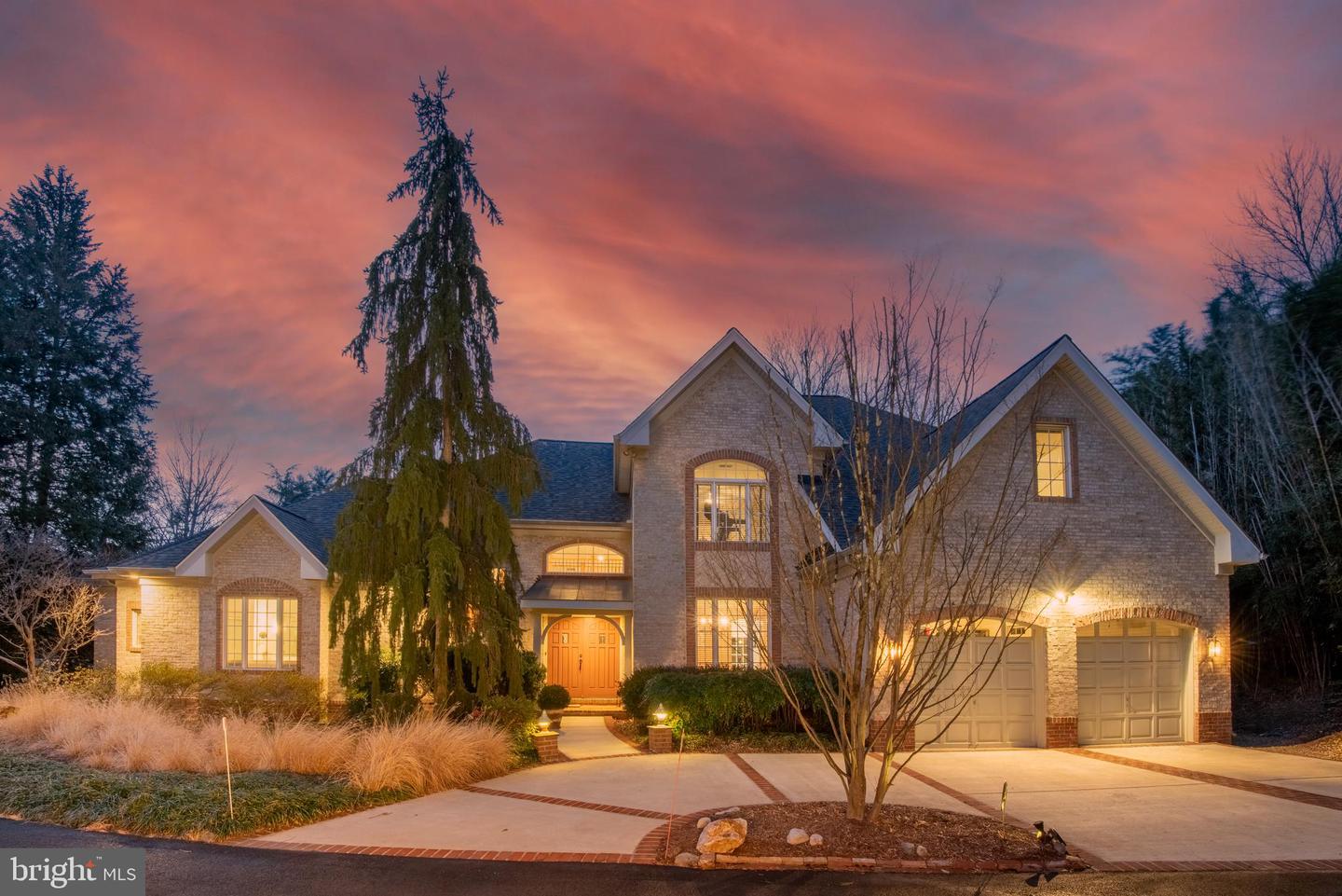 5902 Bradley Boulevard, Bethesda