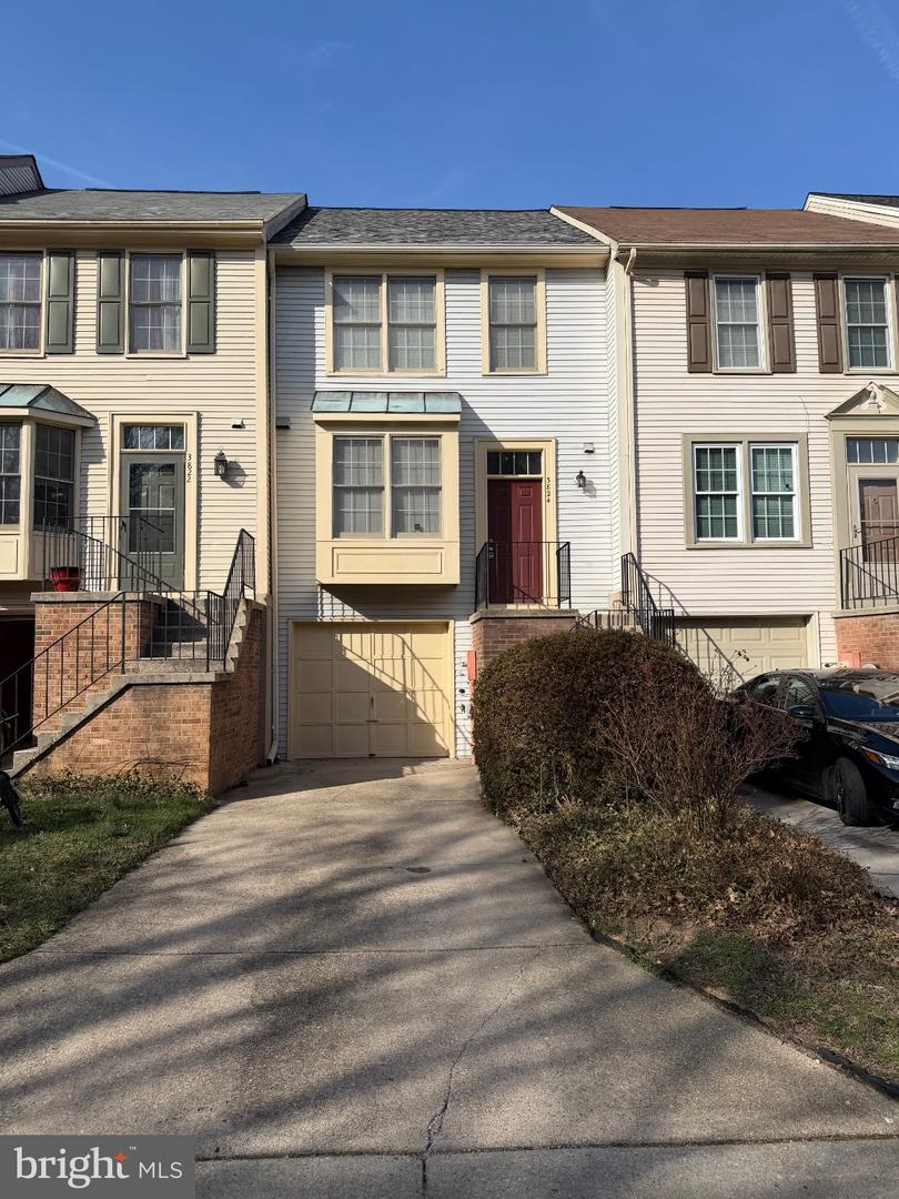 3824 Swan House Court, Burtonsville