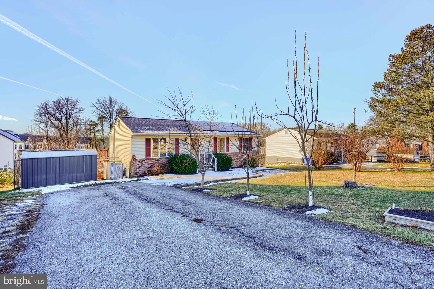 10100 Lewis Drive, Damascus