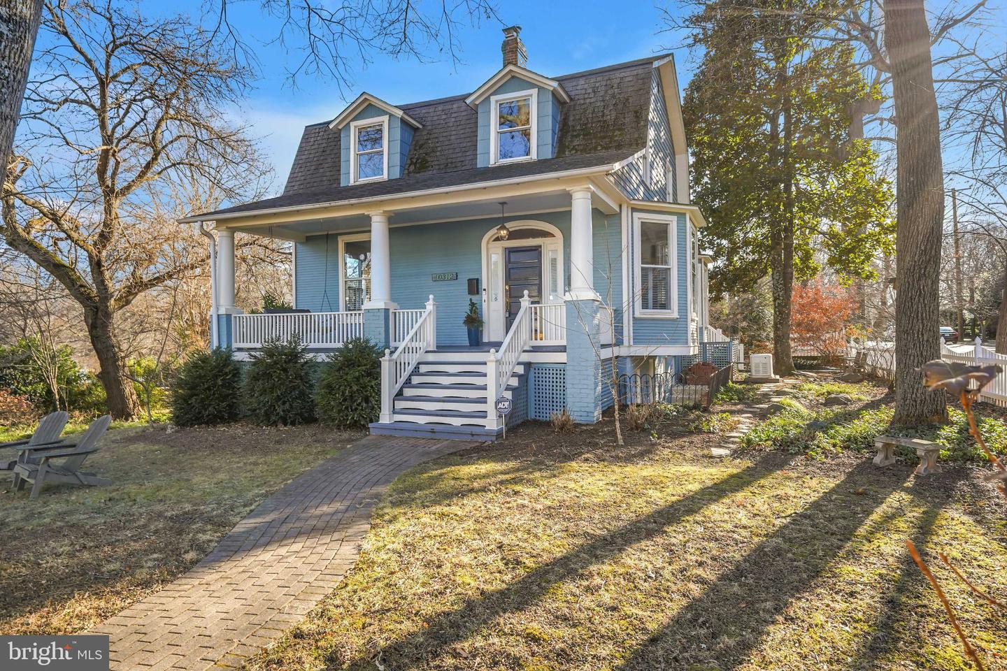 10312 Kensington Parkway, Kensington
