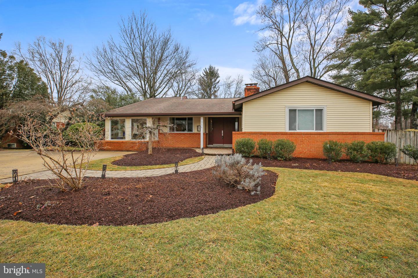 9914 Fernwood Road, Bethesda