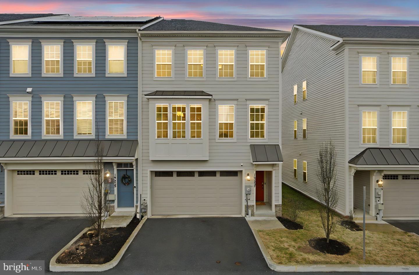 10237 Travilah Grove Circle, Rockville