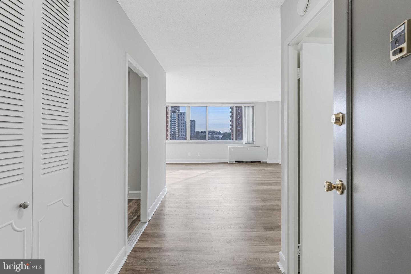 11801 Rockville Pik #806, Rockville