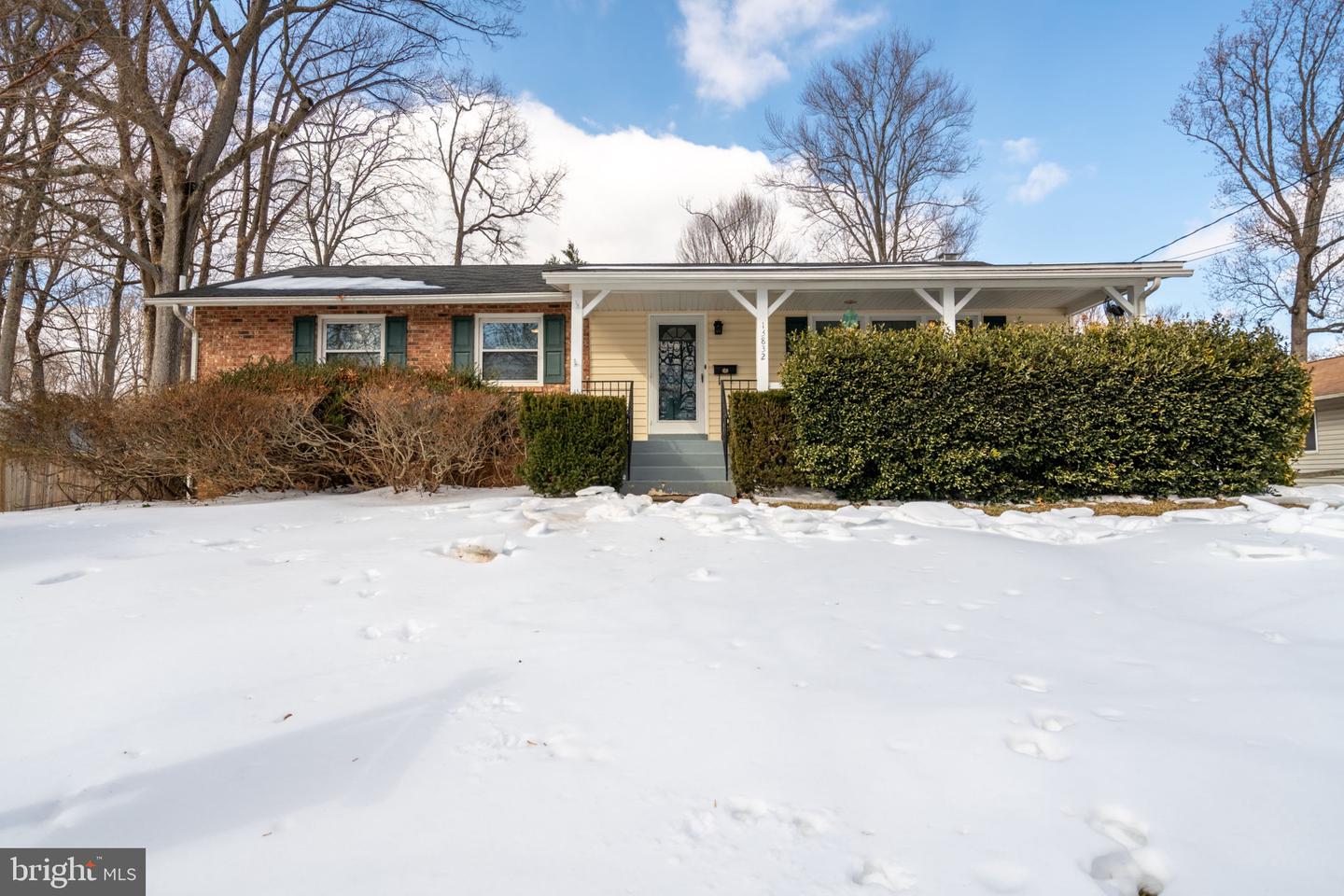 13832 Dowlais Drive, Rockville