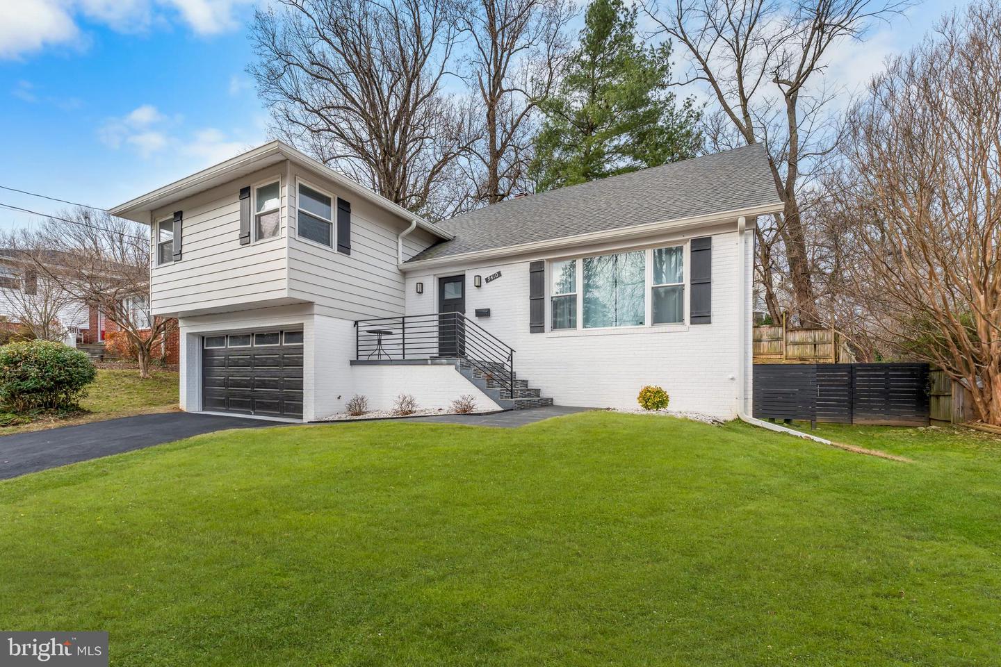 9410 Linden Avenue, Bethesda