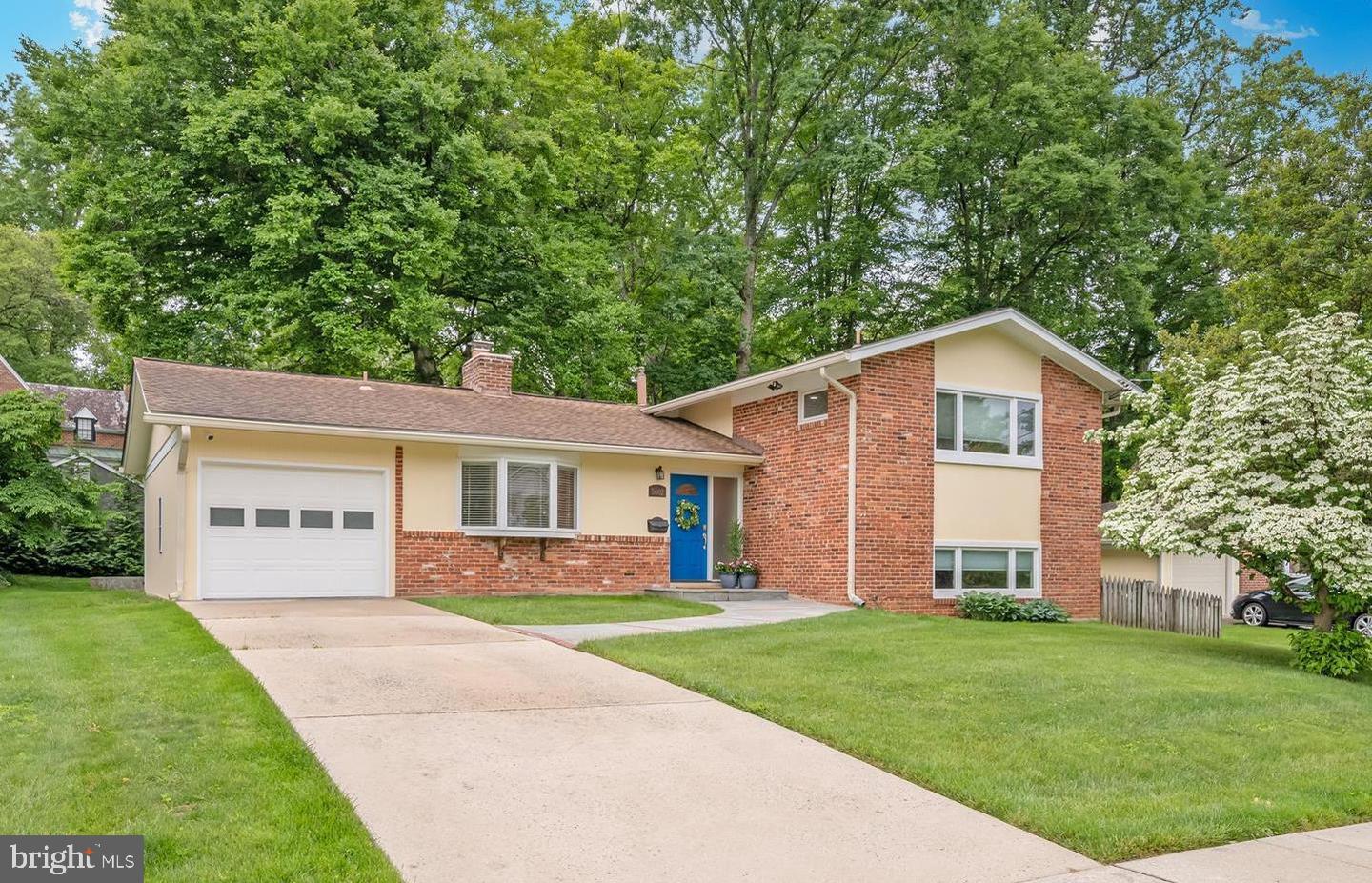 5602 Huntington Parkway, Bethesda