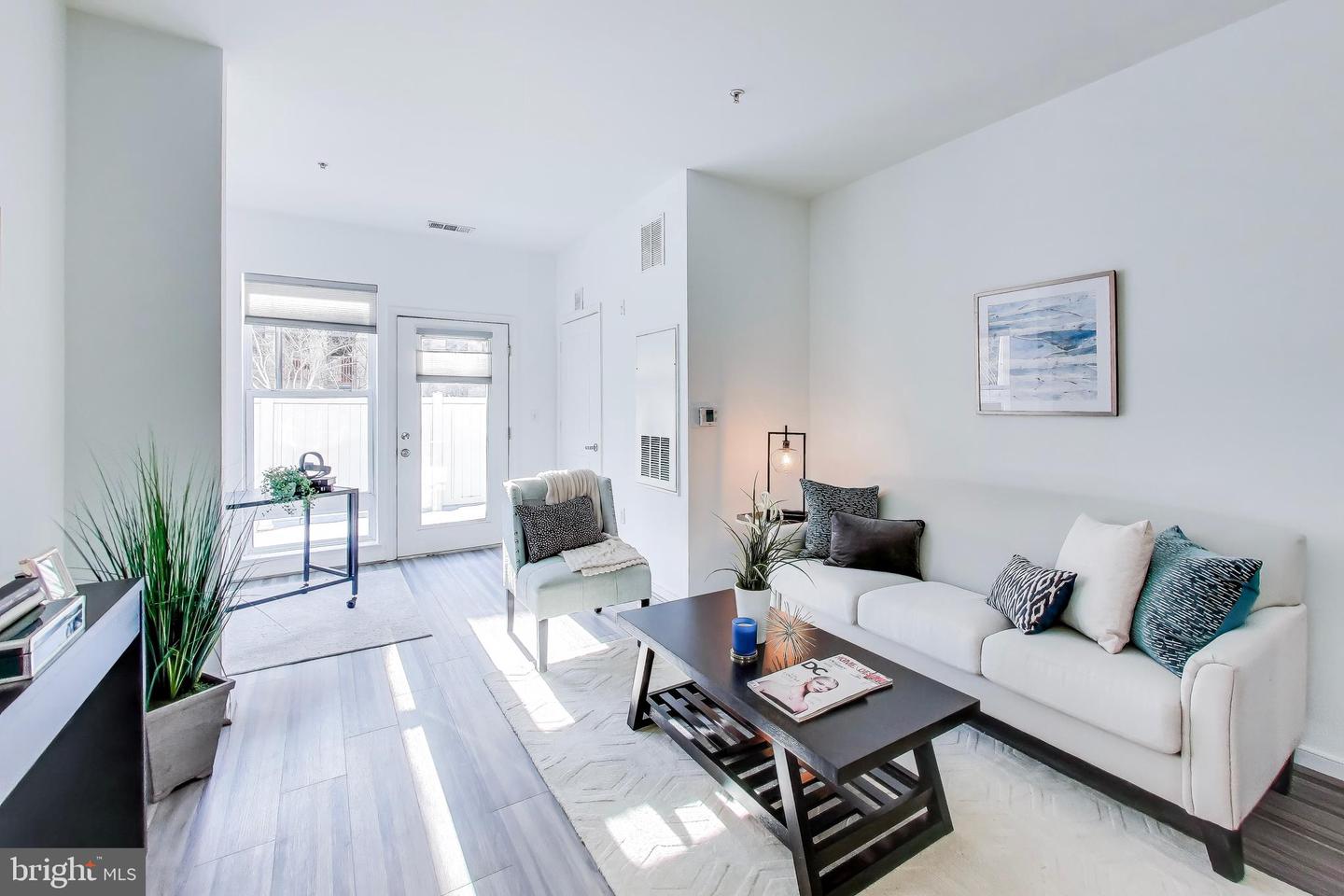 8045 Newell Street #121, Silver Spring