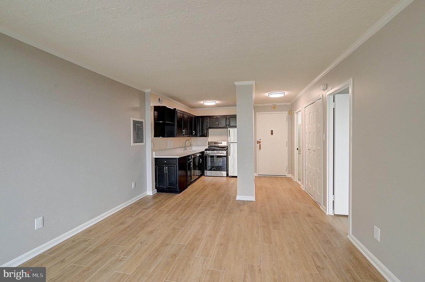 5225 Pooks Hill Road #1005s, Bethesda