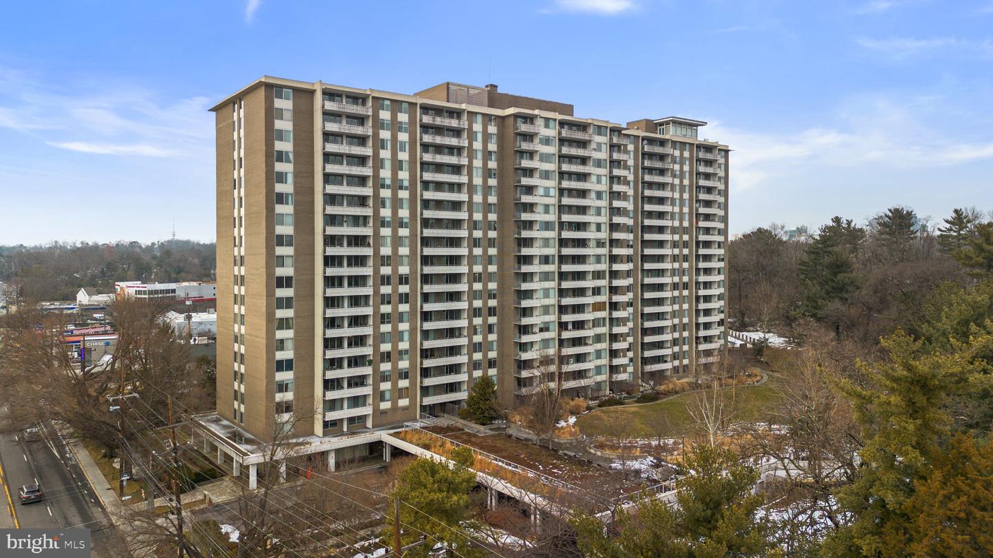 5101 River Road #1702, Bethesda