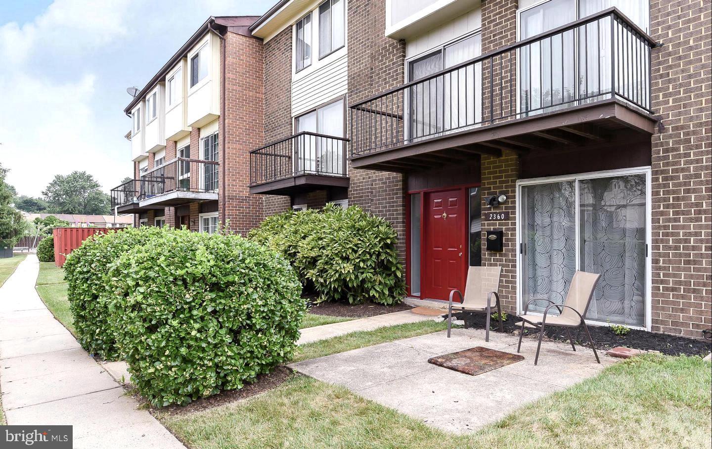 2360 Sun Valley Circle #2-Gh