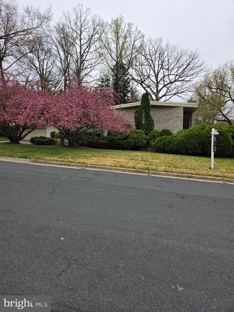 7146 River Road, Bethesda