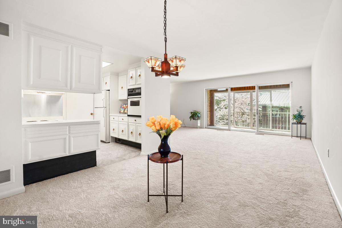 3350 Gleneagles Drive #70-2b, Silver Spring