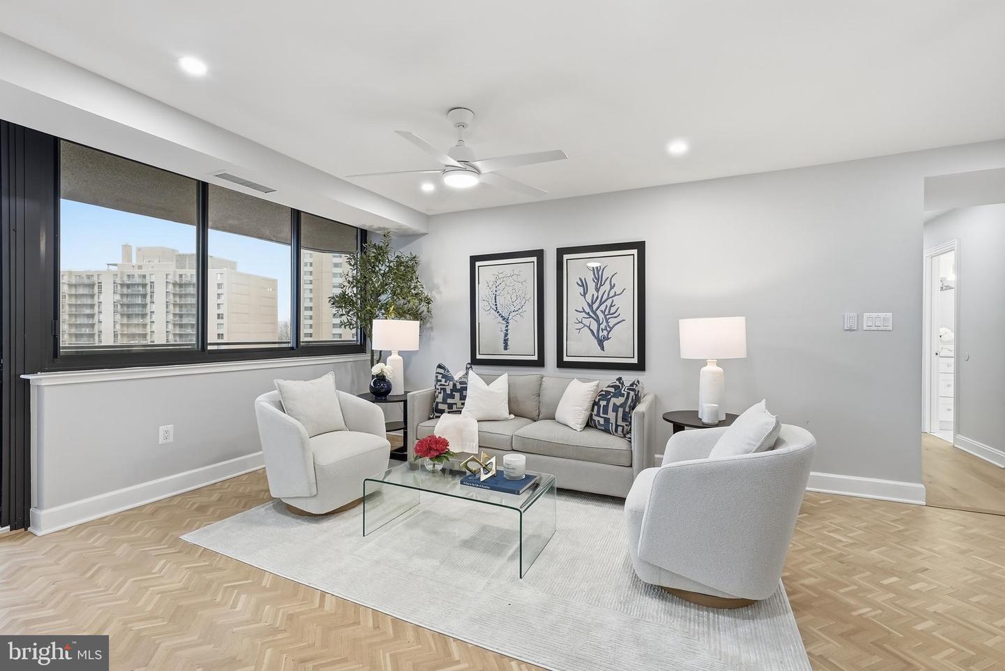 4550 N Park Avenue #807