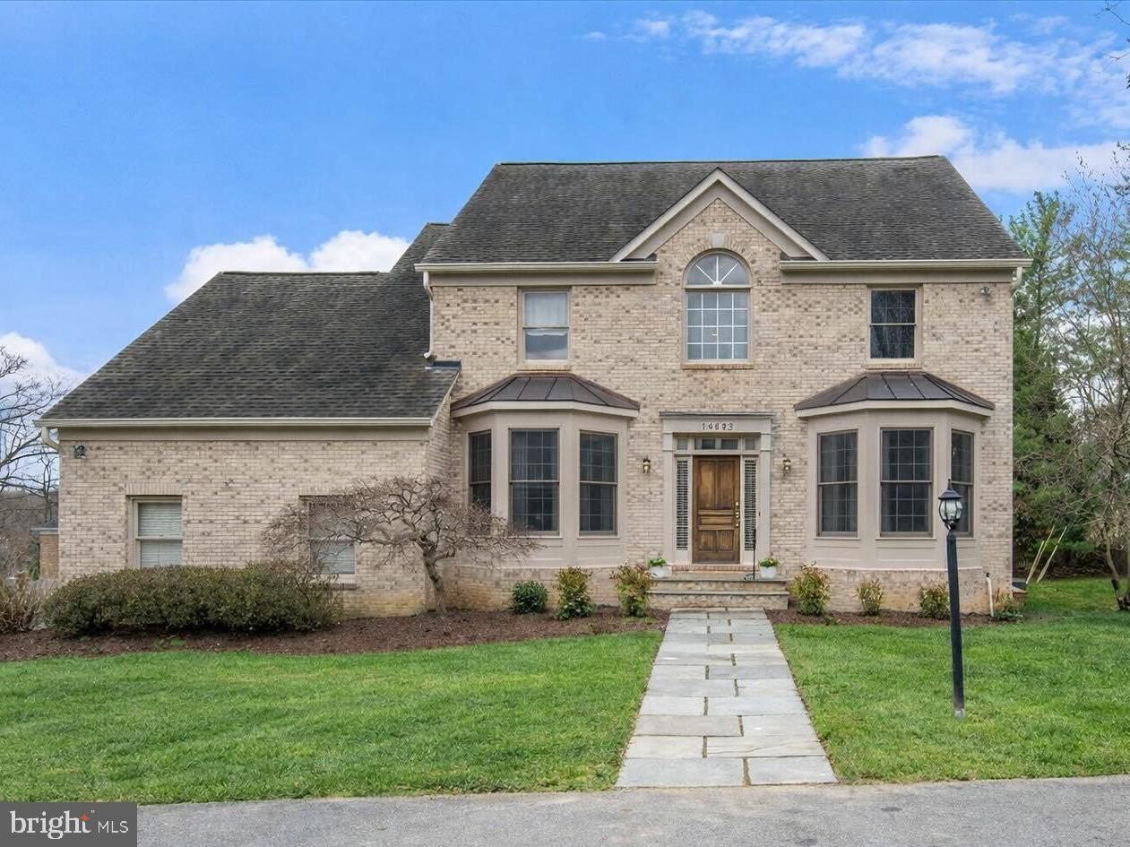 10409 Democracy Lane, Potomac