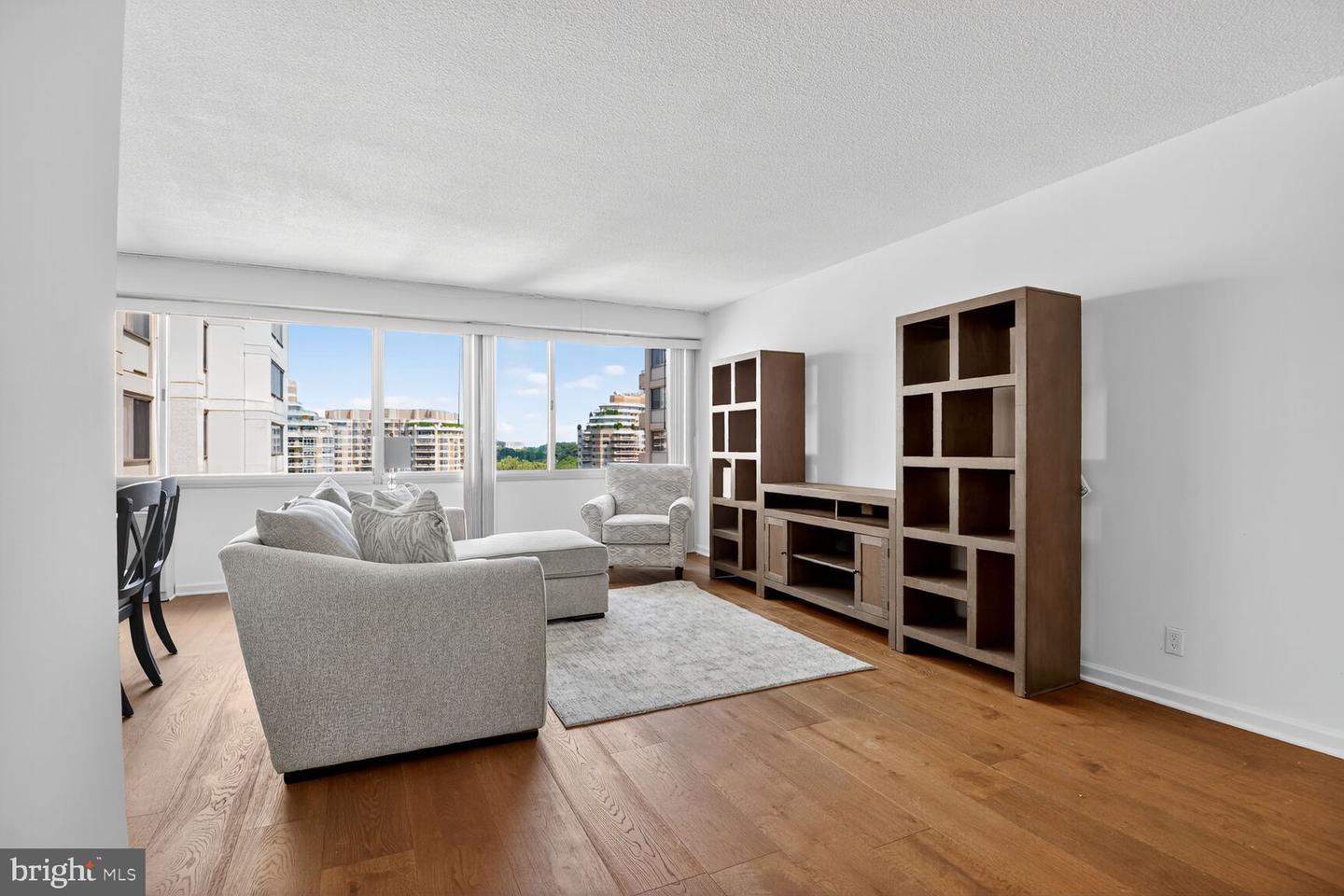 5500 Friendship Boulevard #2227n