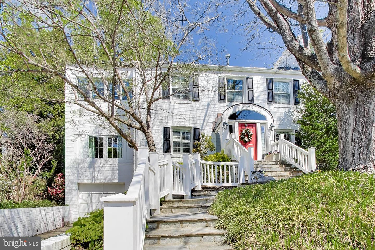 5205 Falmouth Road, Bethesda