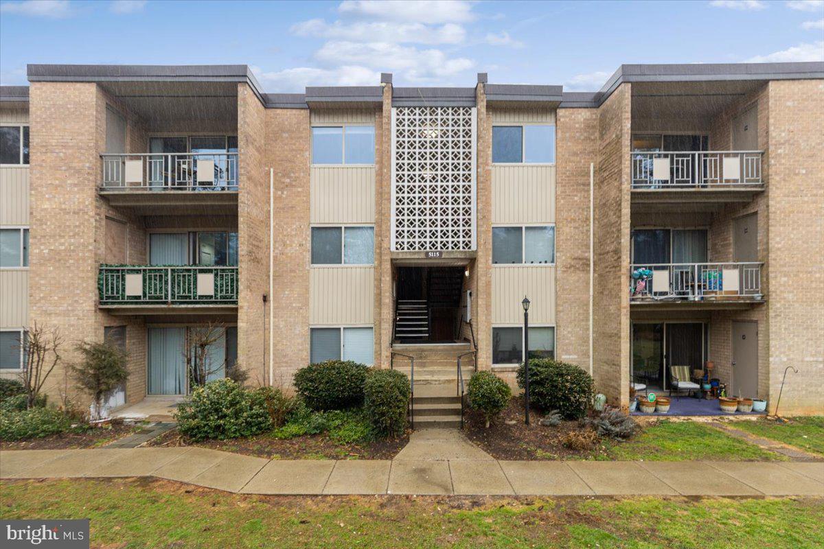 5115 Crossfield Court #13, Rockville