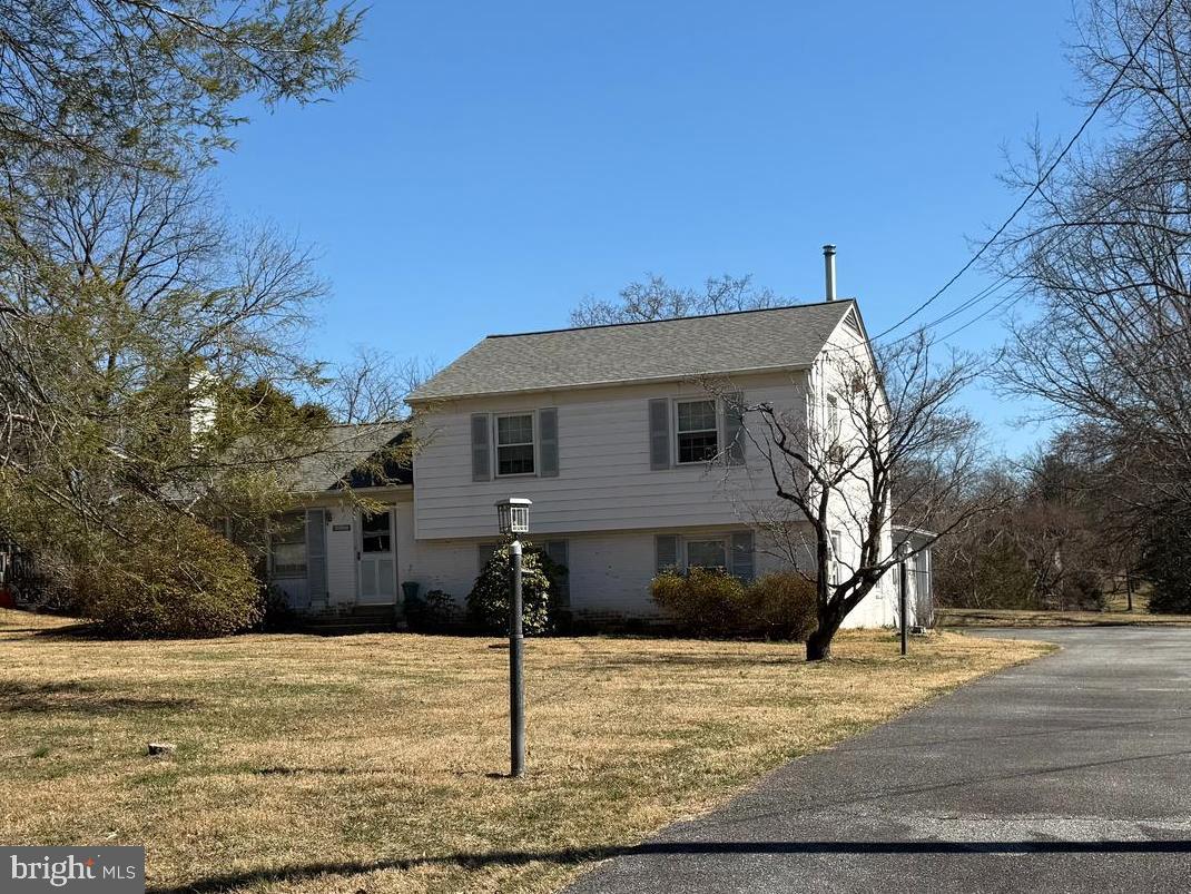 20909 Brooke Knolls Road, Gaithersburg