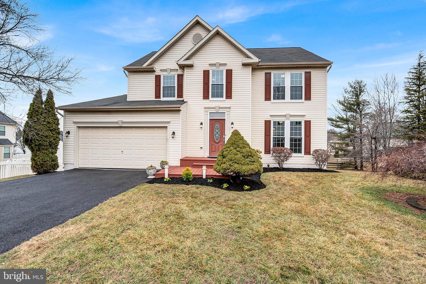 21319 Emerald Drive, Germantown
