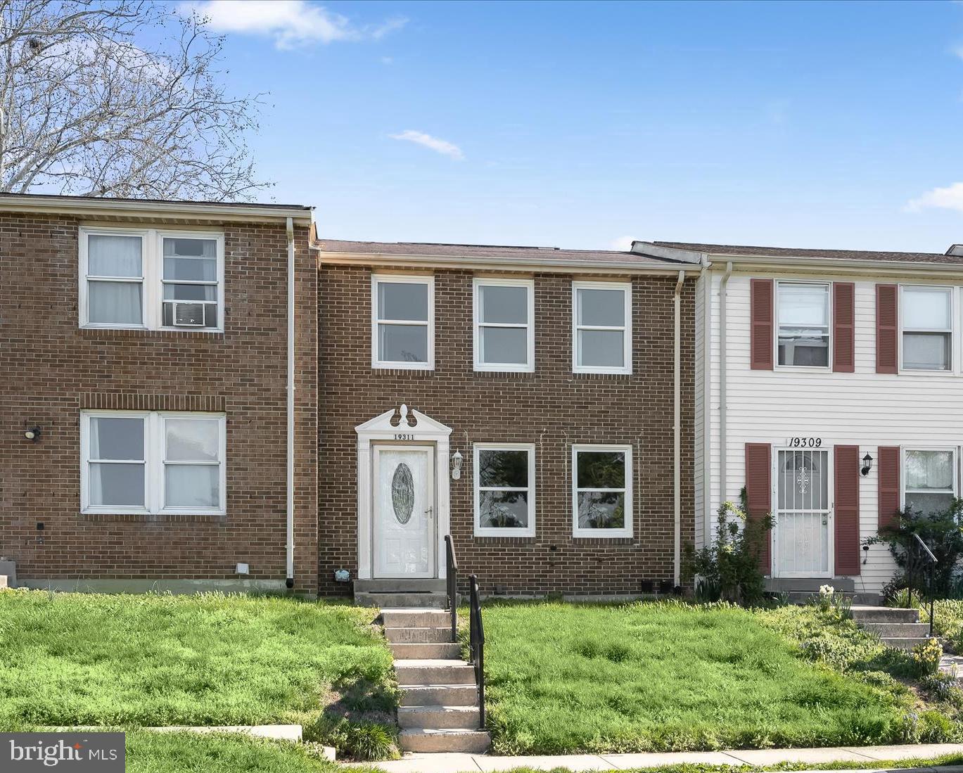 19311 Midridge Road, Germantown