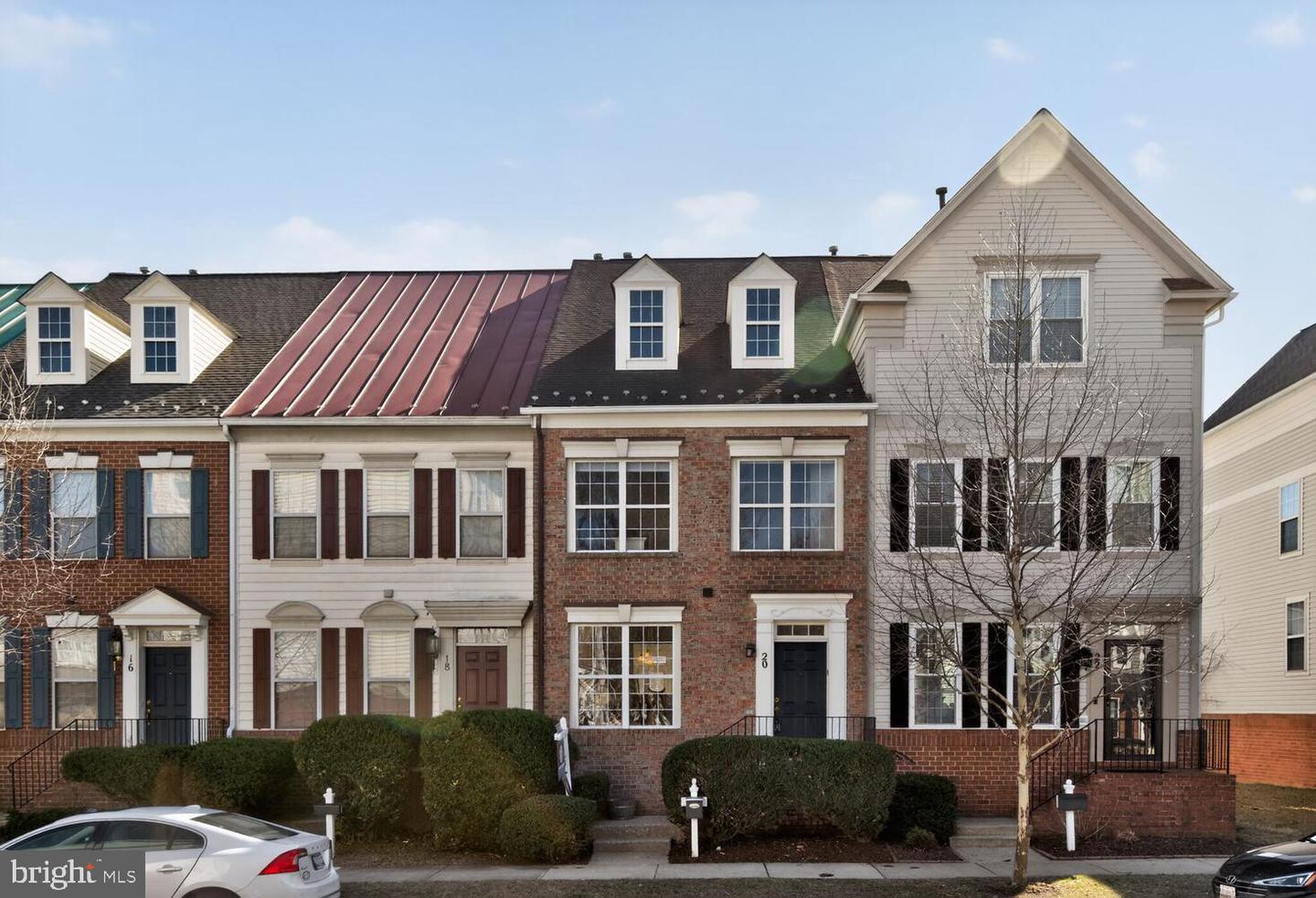 20 Golden Ash Way, Gaithersburg