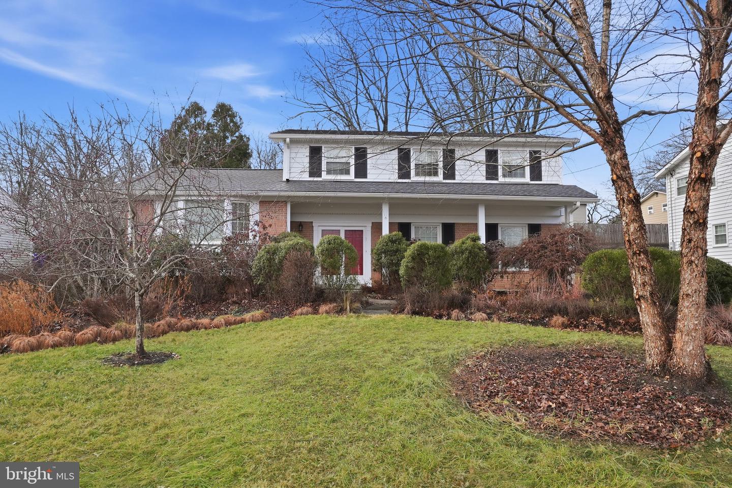 11708 Rosalinda Drive, Potomac