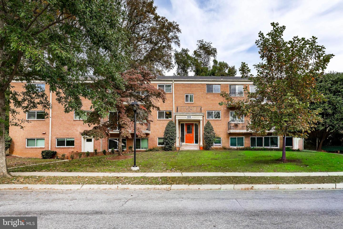 10650 Weymouth Street #201, Bethesda