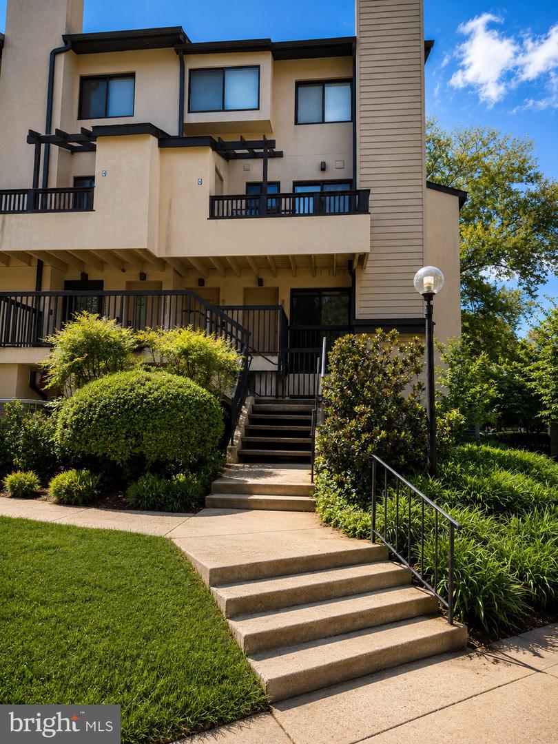 9836 Hellingly Place #106