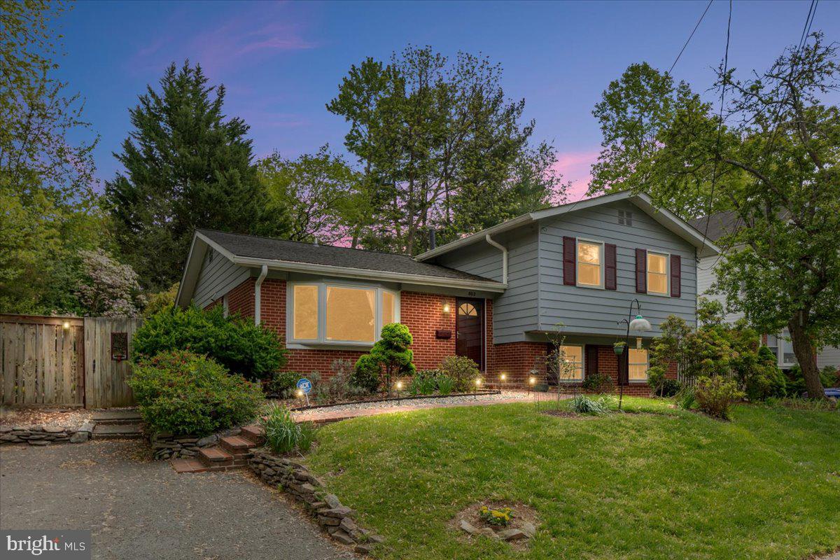 802 Cabin John Parkway, Rockville