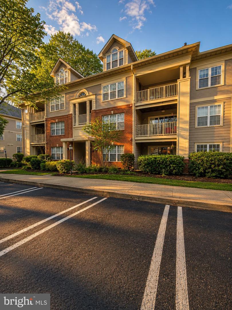 111 Timberbrook Lane #104