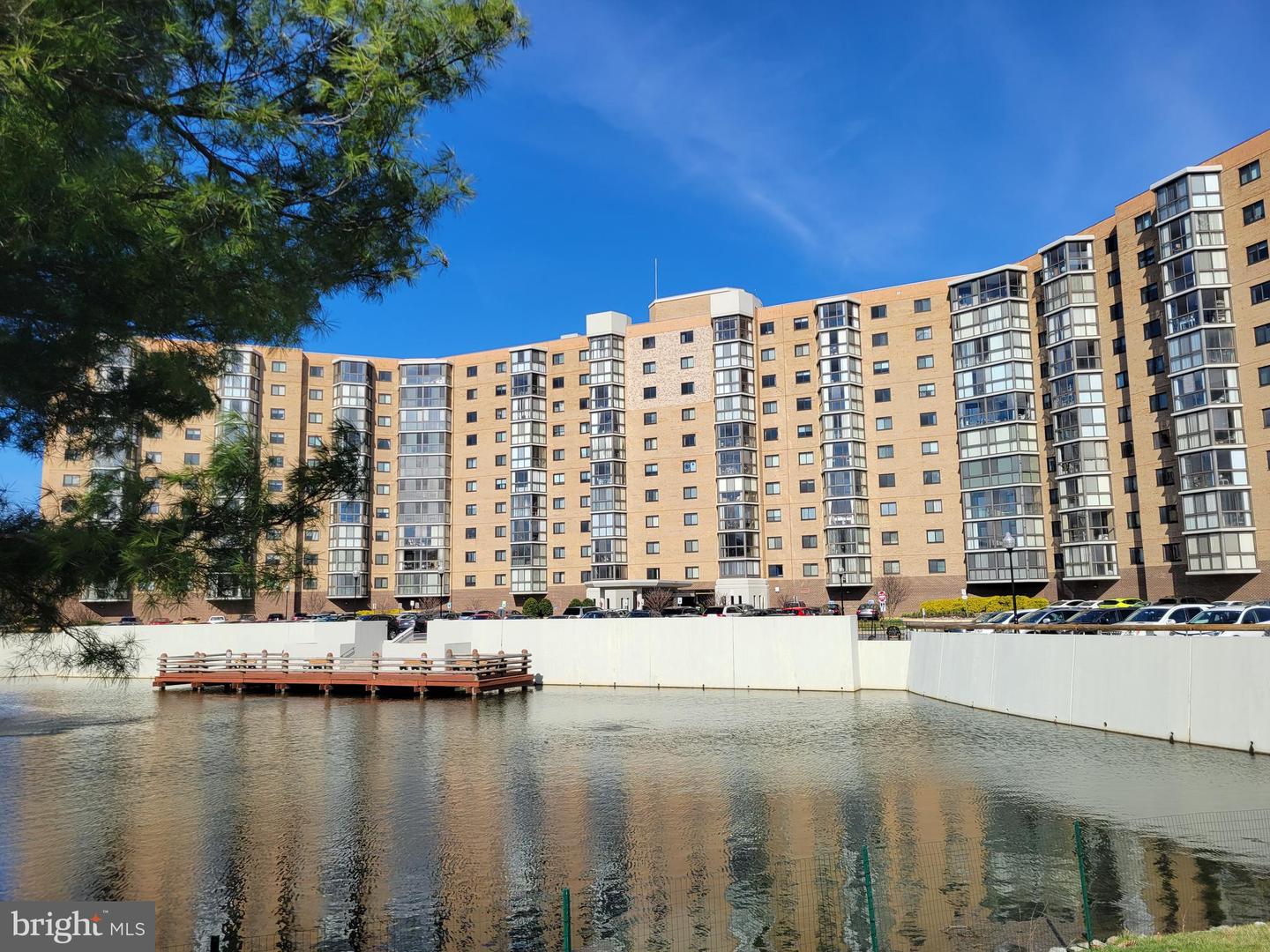 3330 N Leisure World Boulevard N #5-109, Silver Spring
