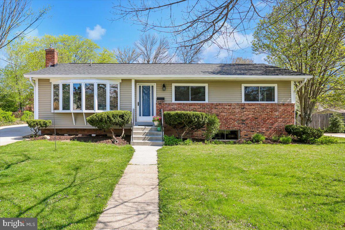 4423 Renn Street, Rockville