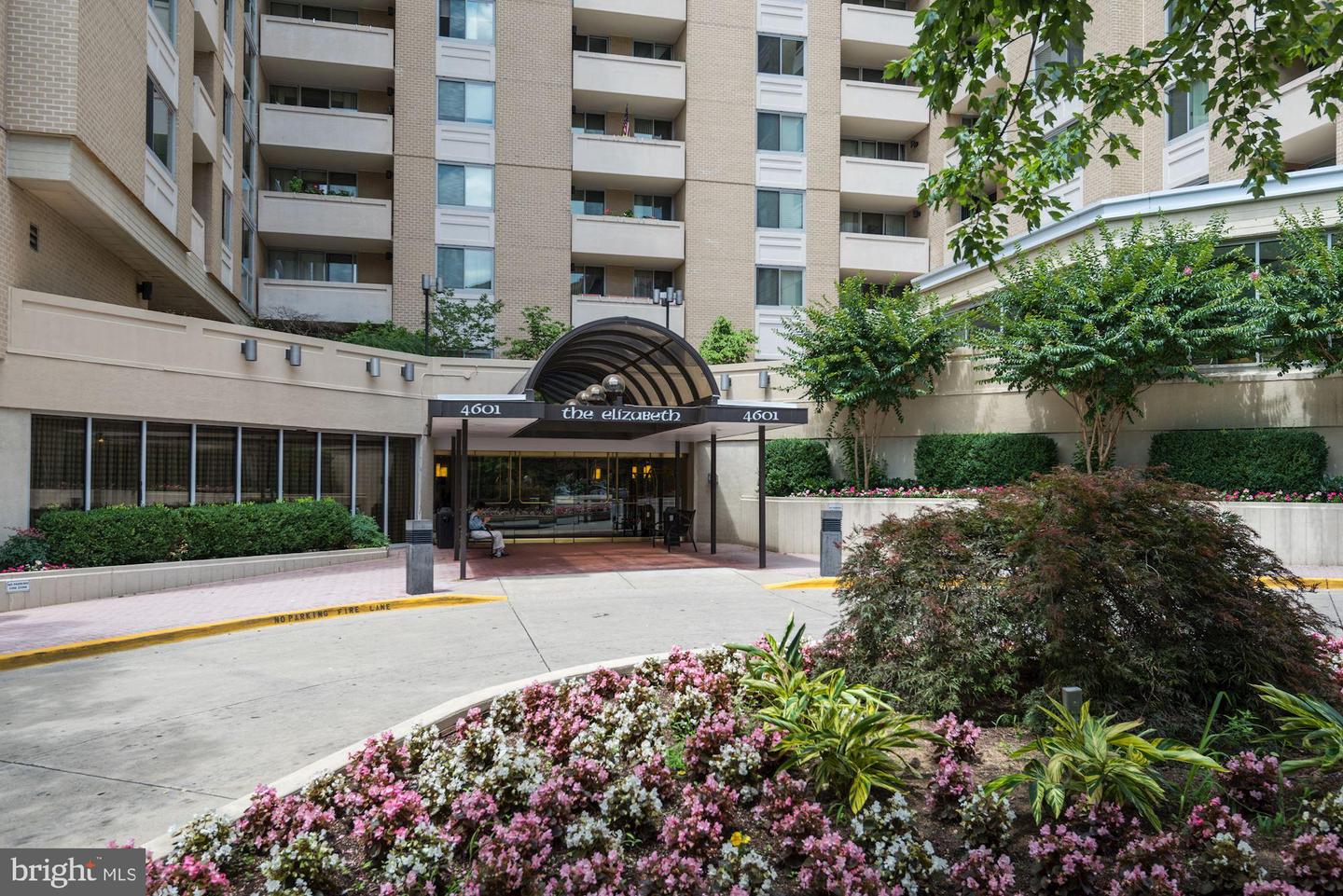 4601 N Park Avenue N #402-B, Chevy Chase