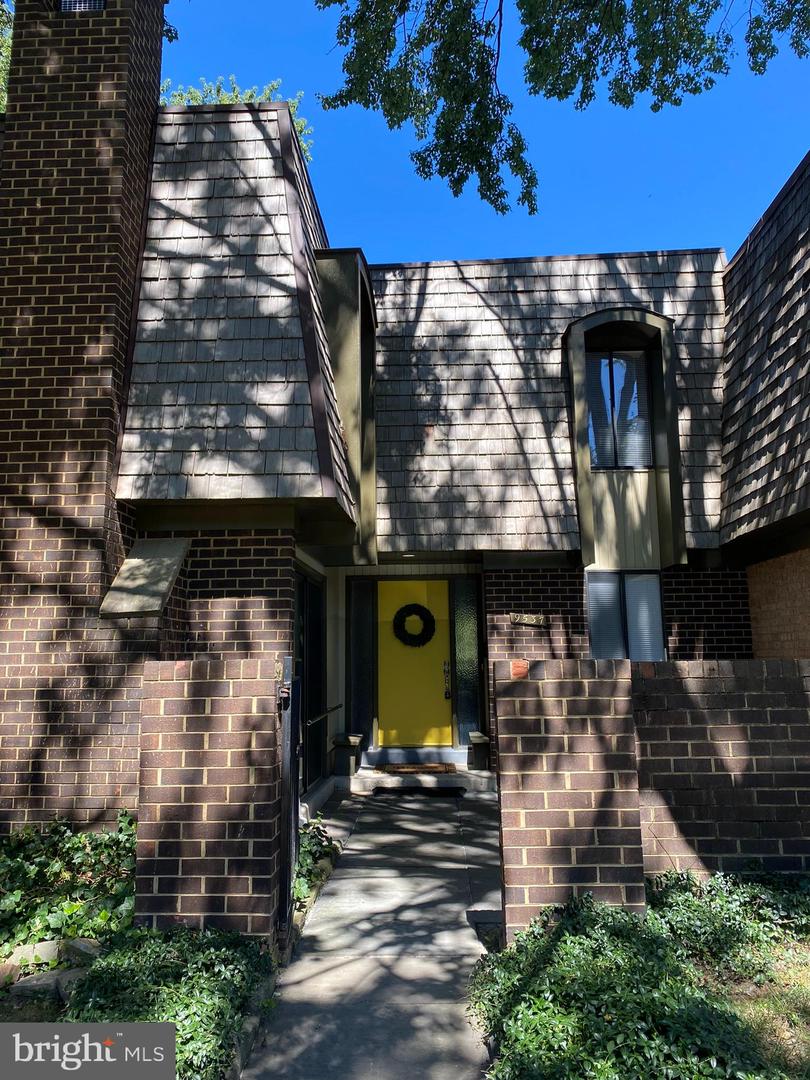 9537 Fern Hollow Way, Montgomery Village