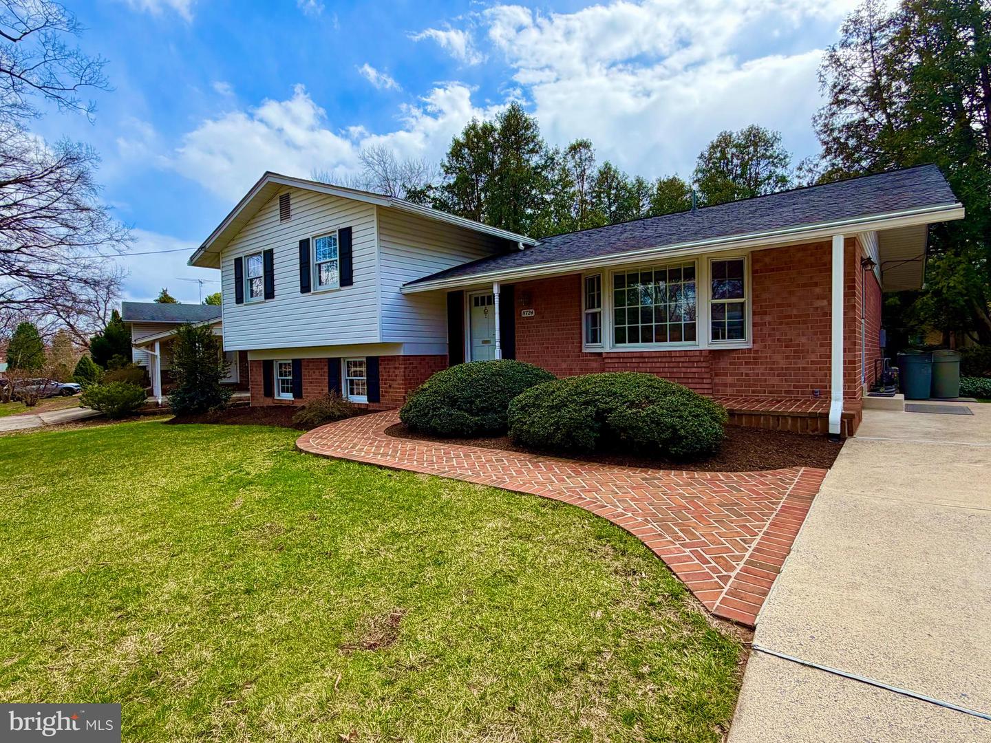 11724 Enid Drive, Potomac