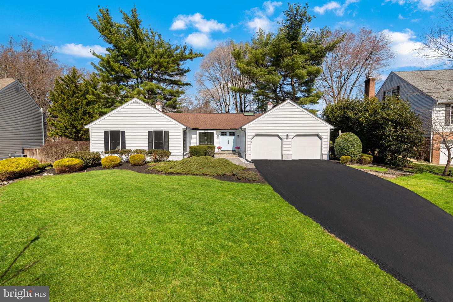 9313 Copenhaver Drive, Potomac