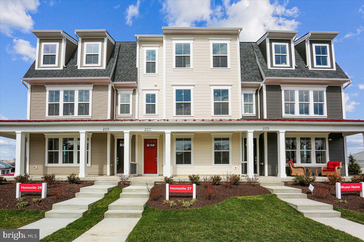 207 Allen Lane