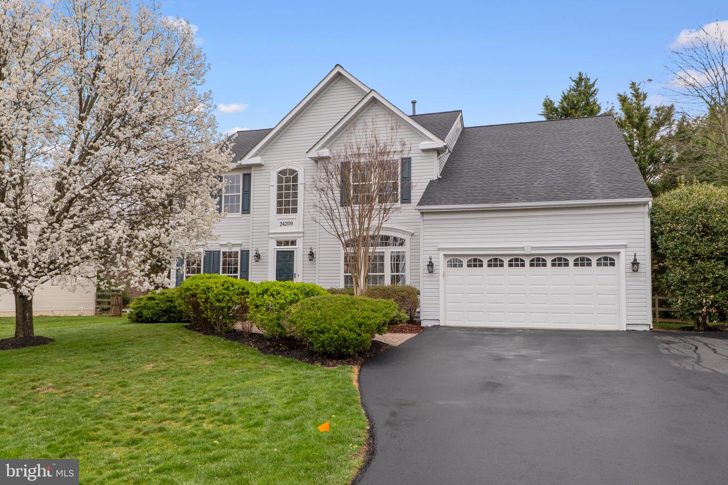 24209 Hailey Drive, Damascus