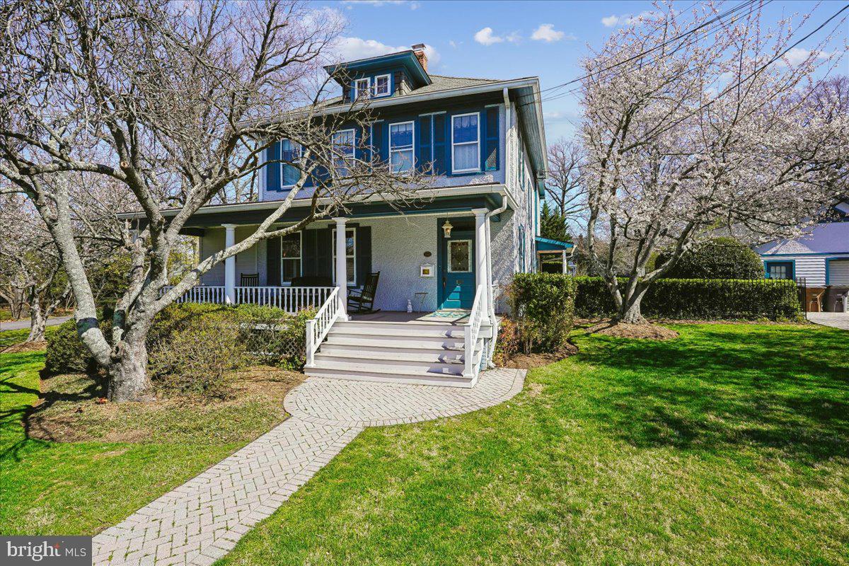 12 Wall Street, Rockville