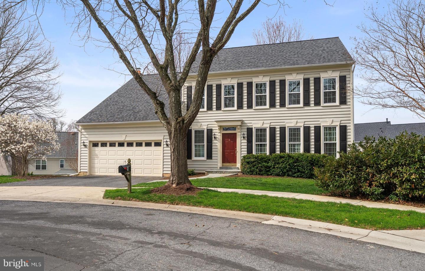 9 Stage Coach Court, Germantown