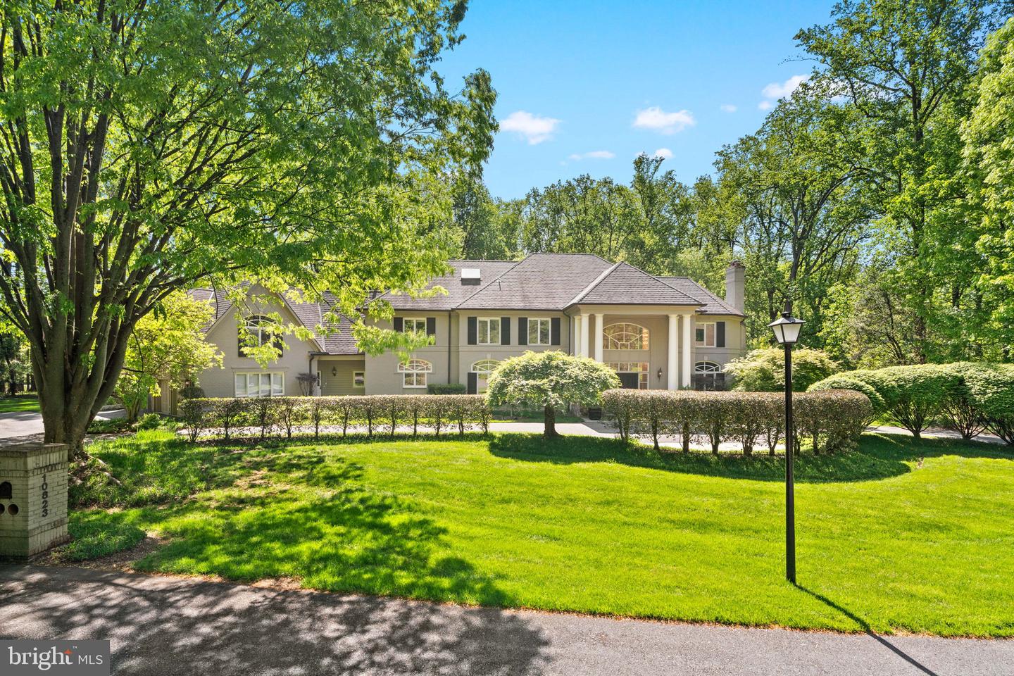 10823 Lockland