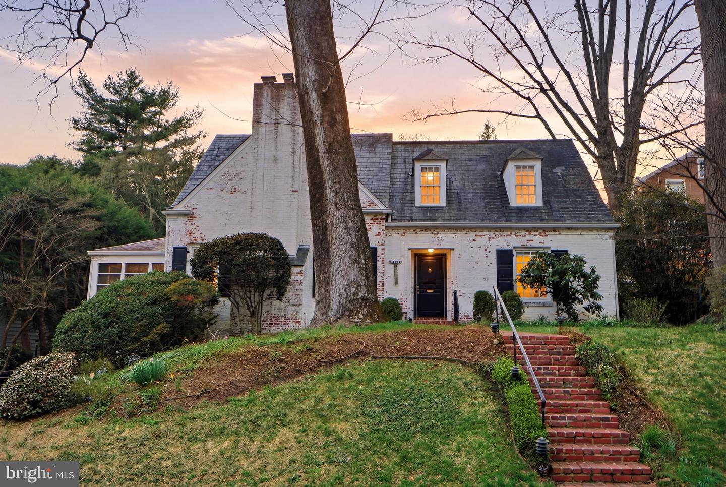 5216 Farrington Road, Bethesda