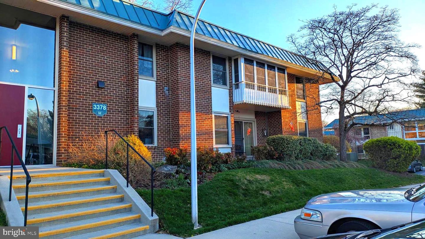 3378 Chiswick Ct # 52-3E