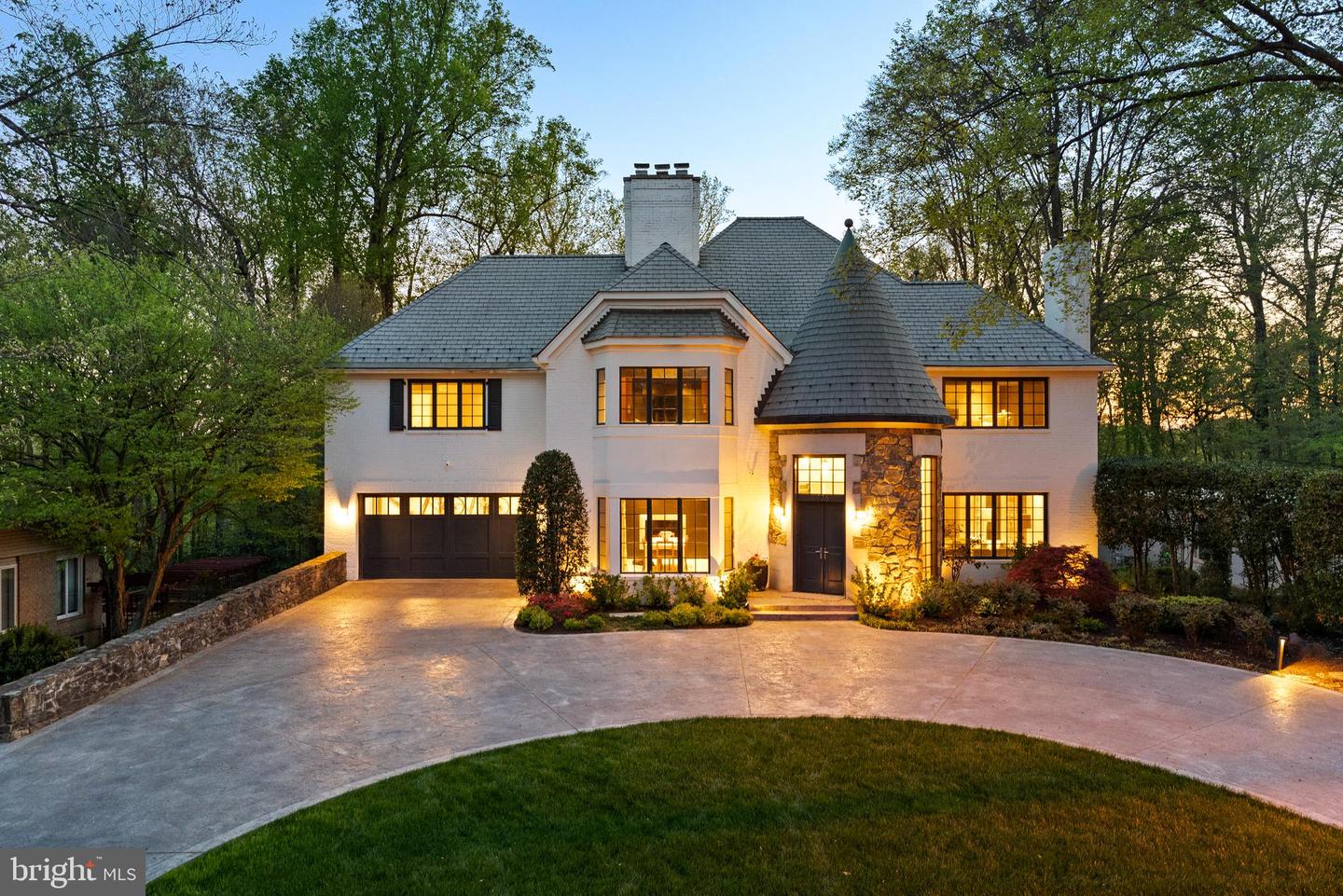 6936 Carmichael Avenue, Bethesda