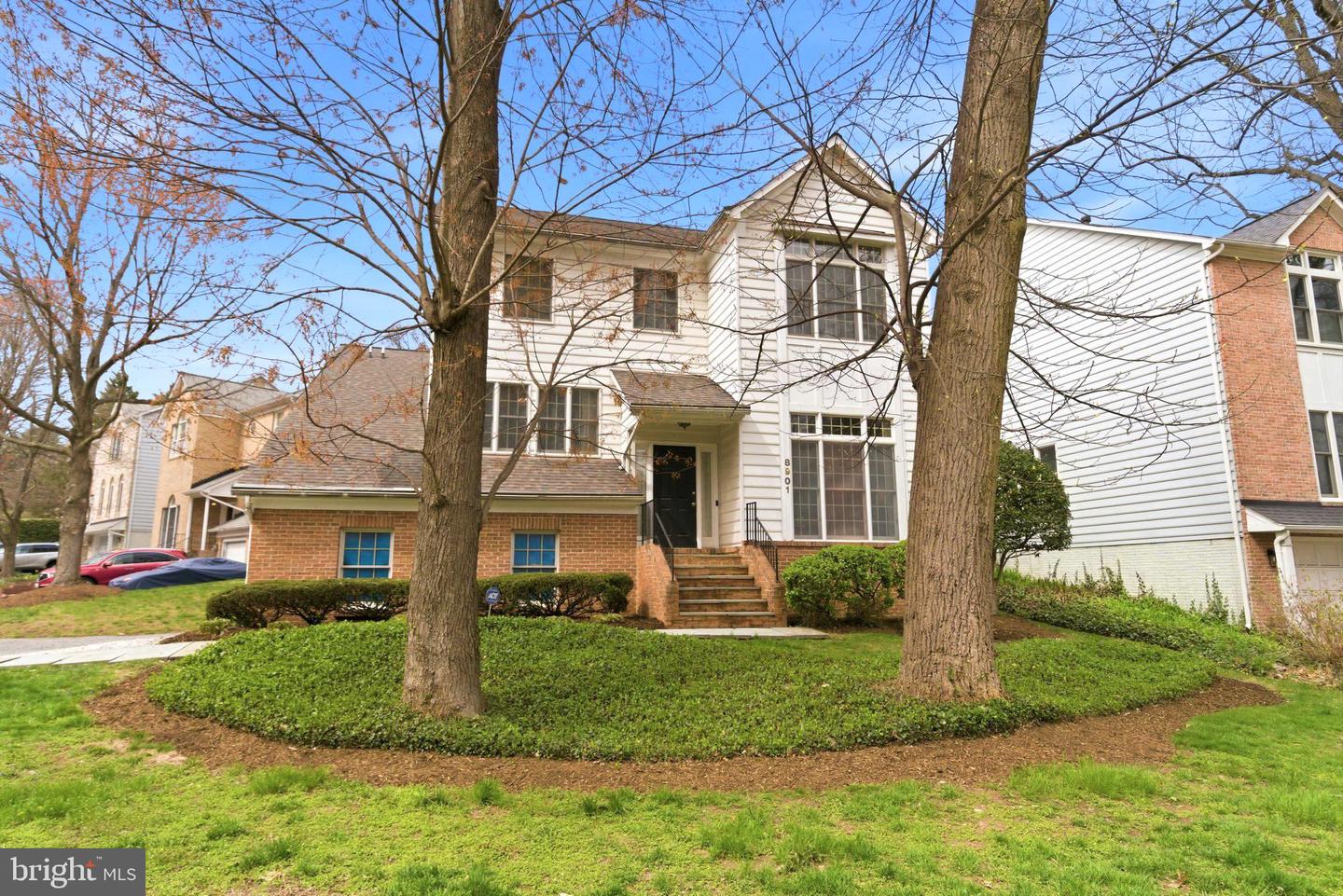 8901 Ellsworth Ct