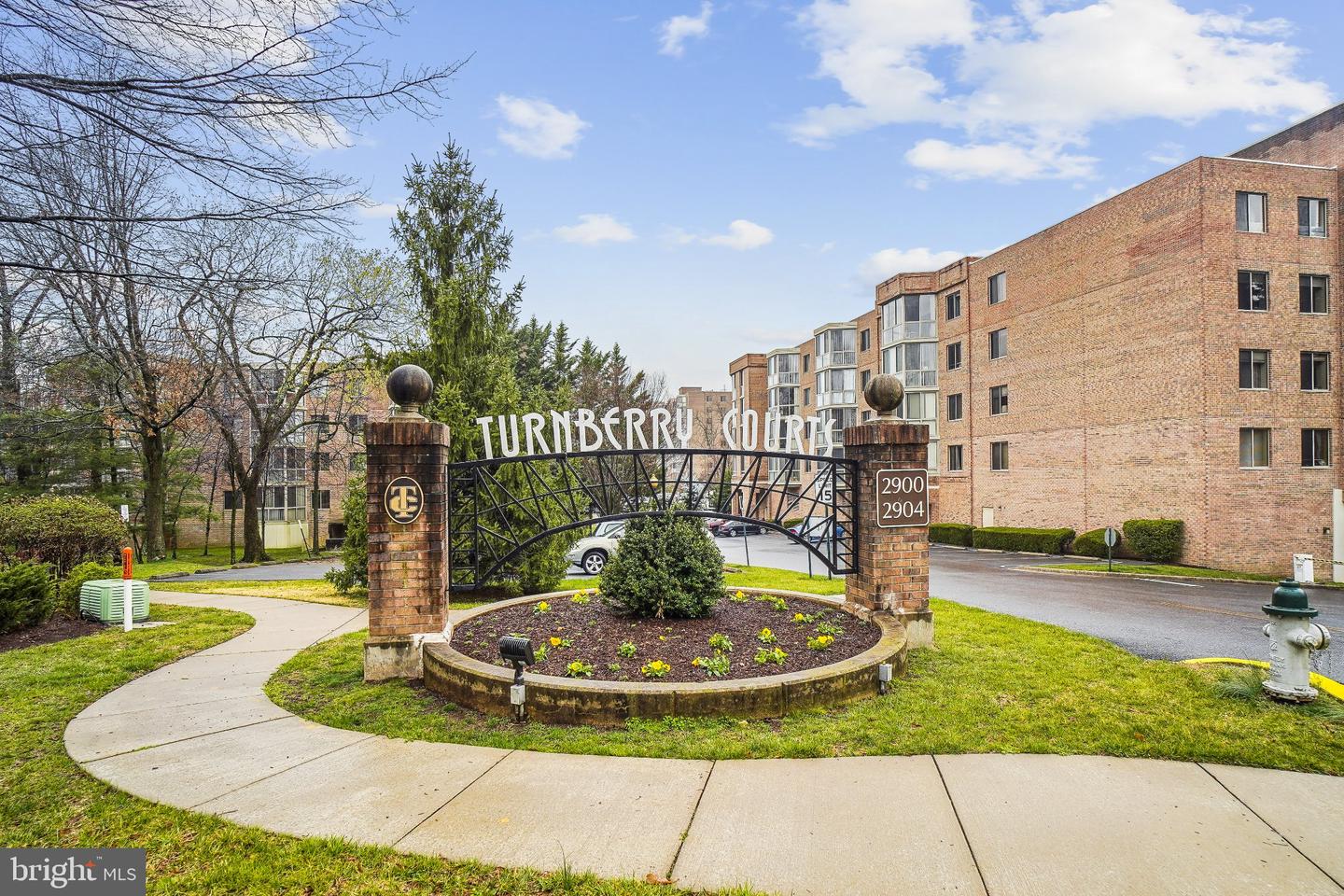 2904 N Leisure World Boulevard N #214