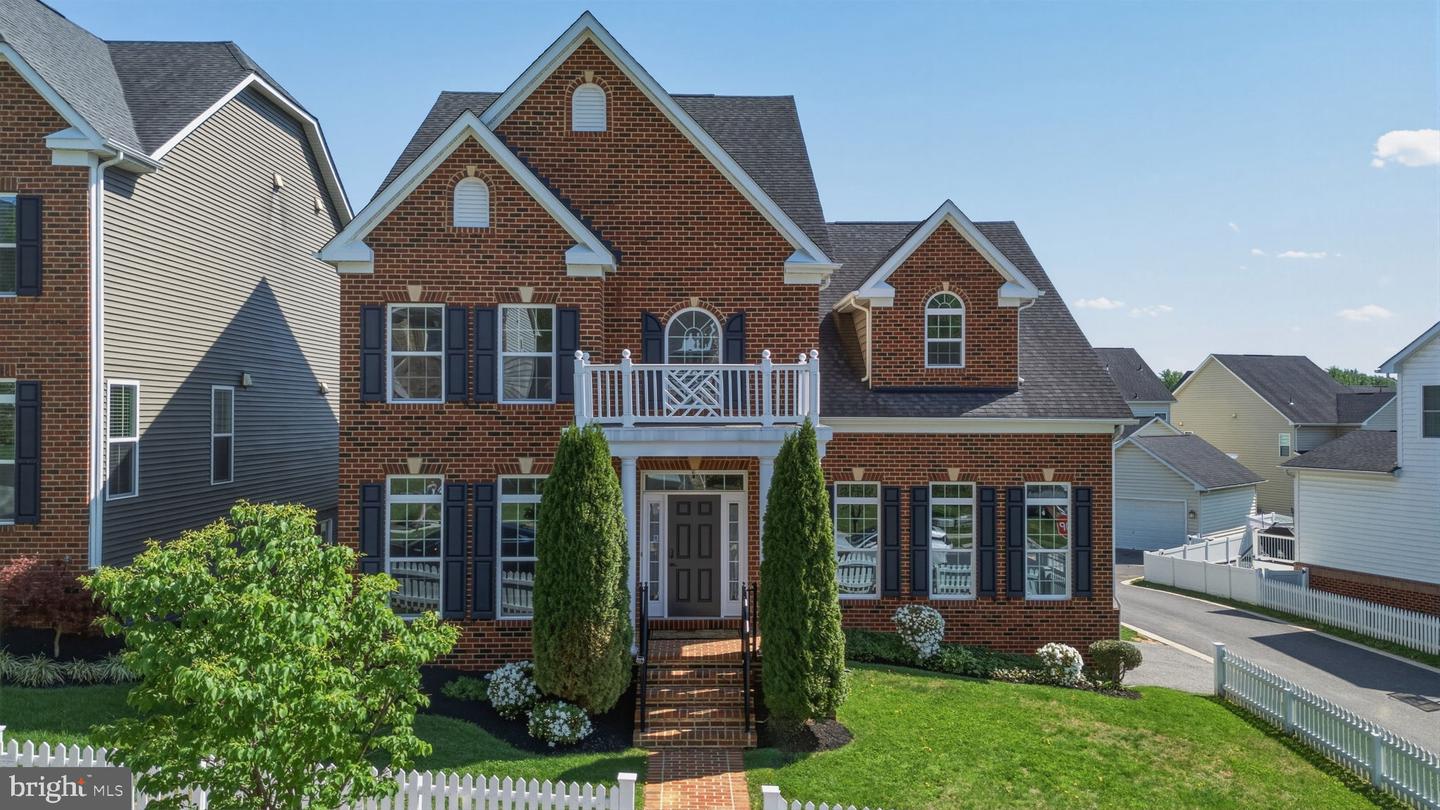 11862 Peppervine Drive, Clarksburg