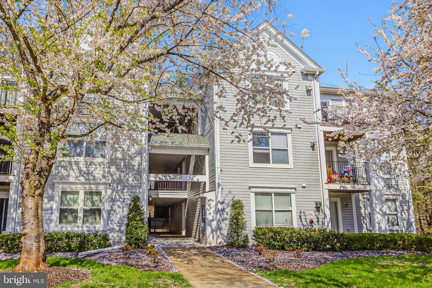 10007 Vanderbilt Circle #12, Rockville