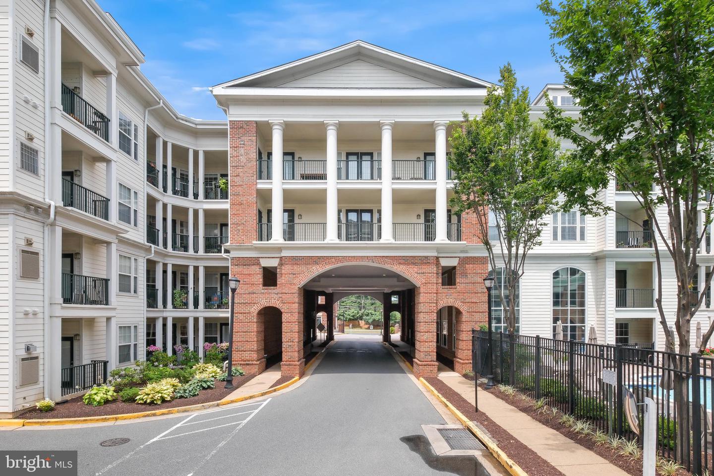 11 Arch Place #373, Gaithersburg